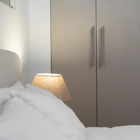 Apartment Cratis By Lobbysquare